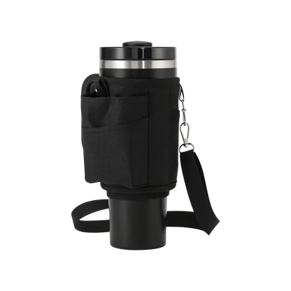 Bolsa para Copo Térmico Quencher & Tumbler em poliéster reciclado com alça, oferecendo organização e estilo para viagens.