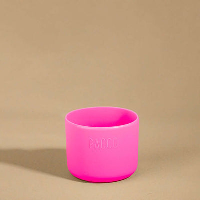 Capa vyta PACCO 350ml em silicone rosa resistente para proteção e estilo da sua garrafa VYTA.