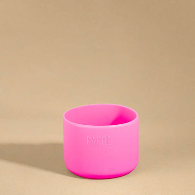 Capa Vyta PACCO 950ml rosa em silicone sustentável, protege e adiciona estilo à garrafa.