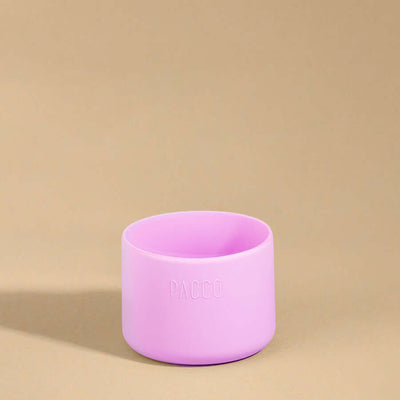 Capa Vyta PACCO 950ml roxa em silicone sustentável para proteção e visual moderno.