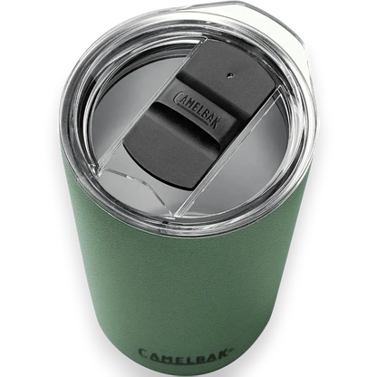 Copo Térmico Horizon Camelbak 500ml verde com tampa, mantém bebidas quentes por 5h e frias por 10h, ideal para uso diário.