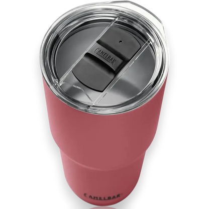 Copo Horizon Camelbak 850ml rosa, isolamento térmico a vácuo, mantém bebidas quentes por 8h e frias por 16h, ideal para o dia a dia.