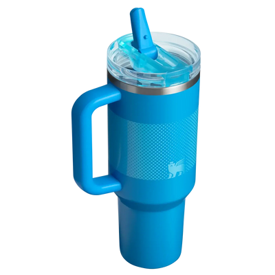 Copo Quencher Protour Stanley | 1,18L azul com tampa Flip Straw ProTour, tecnologia de isolamento térmico para uso diário.