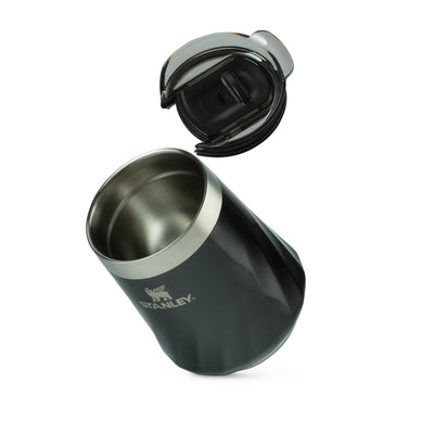Copo Térmico Stanley Reserve Wine 325ml em aço inoxidável, design facetado e tampa destacável.