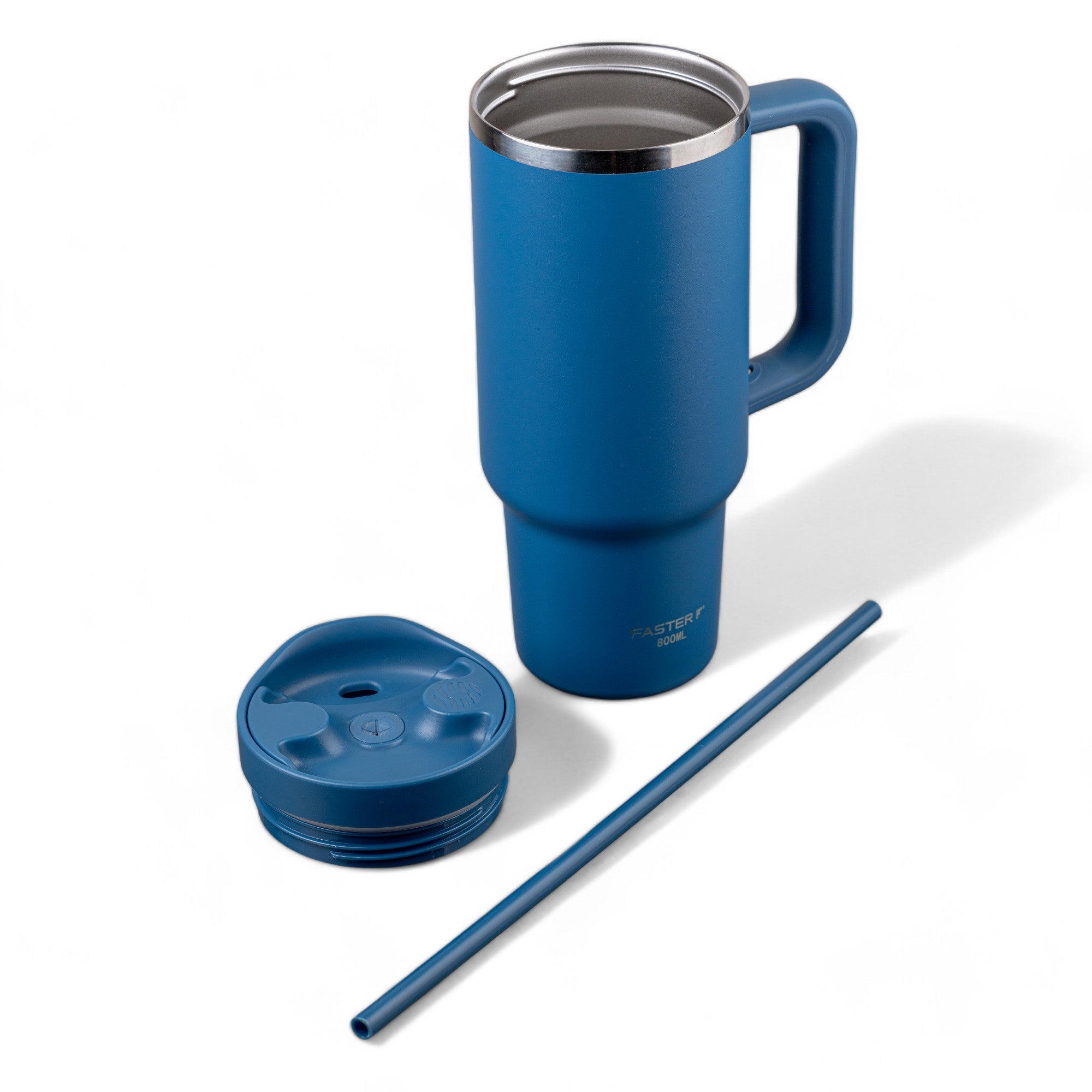 Copo Térmico King Faster 800 ml, design moderno e praticidade, com tampa e canudo, ideal para bebidas quentes ou frias.