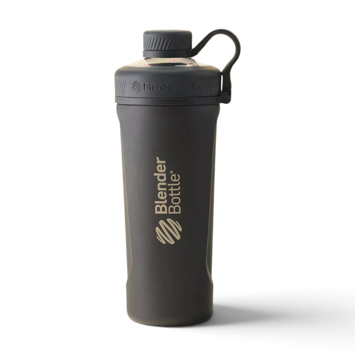Coqueteleira Blender Bottle Radian 770 ml Black, vista frontal com tampa fechada