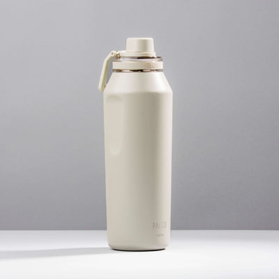 Garrafa Térmica PACCO Vyta 1200ml em aço inox, mantém bebidas frias por 24h e quentes por 12h, ideal para treinos intensos.