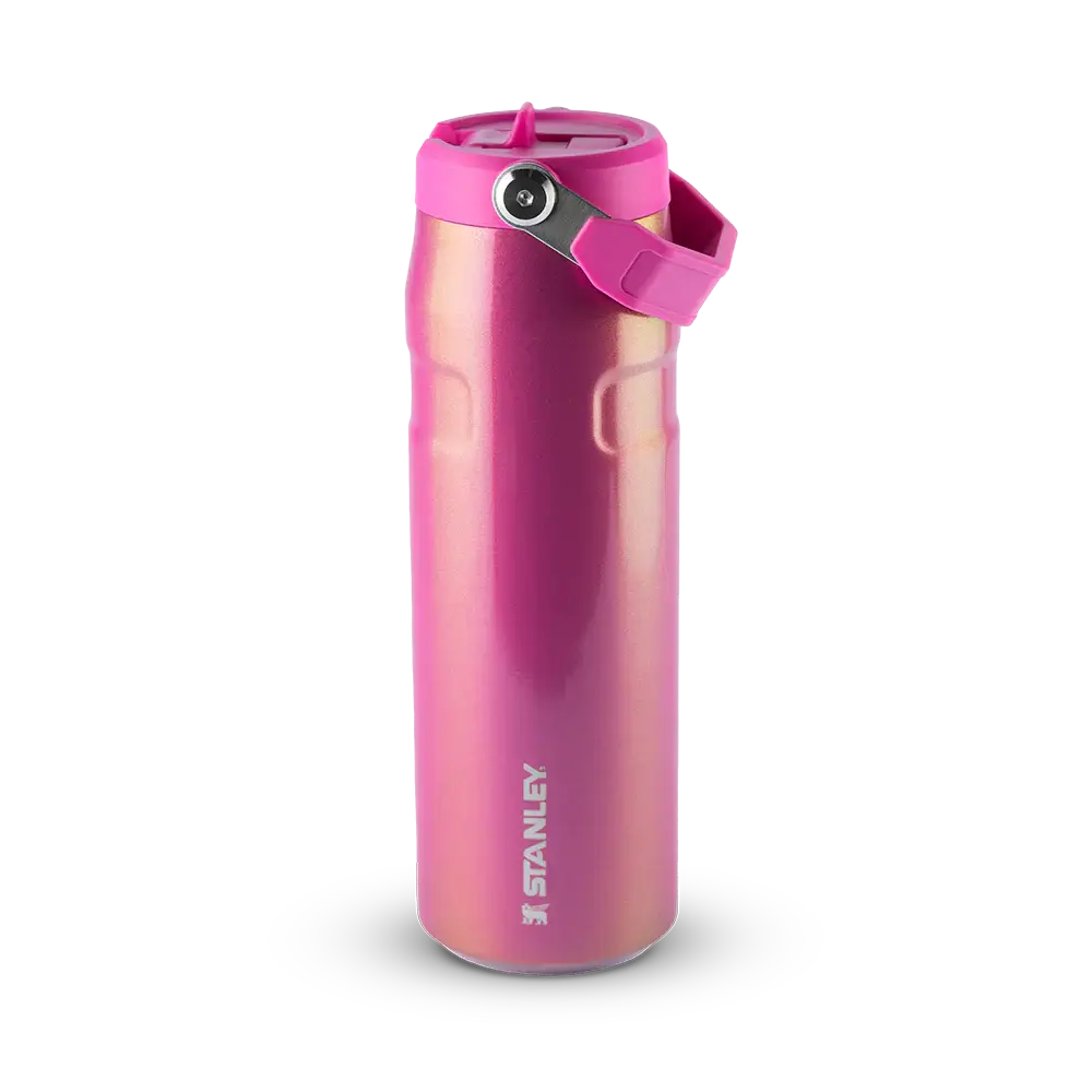 Garrafa Térmica Aerolight Flip Straw Stanley 710ml rosa com tecnologia de isolamento a vácuo, ideal para bebidas geladas ou quentes.