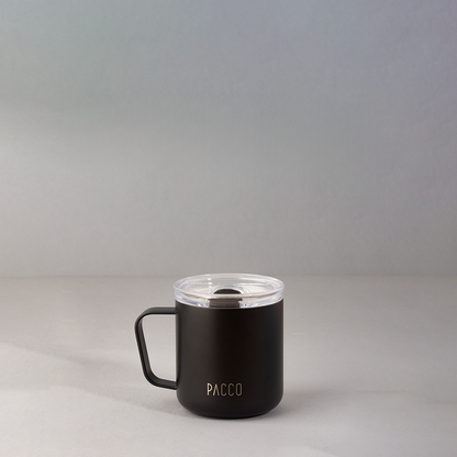 Caneca PACCO Fokus 295ml, design elegante, sabor puro, revestimento cerâmico PURETASTE® preserva o gosto original da bebida.