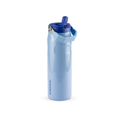 Garrafa Térmica Aerolight Flip Straw Stanley 710 ml Cornflower Gloss, vista frontal com tampa aberta