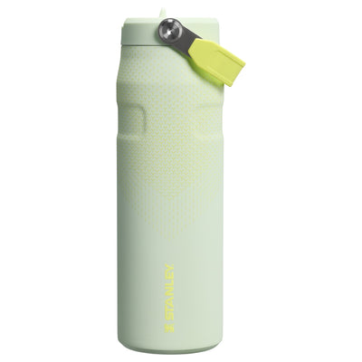Garrafa Térmica Aerolight Flip Straw Stanley 710 ml Honeydew Hypergrip, vista frontal com tampa fechada