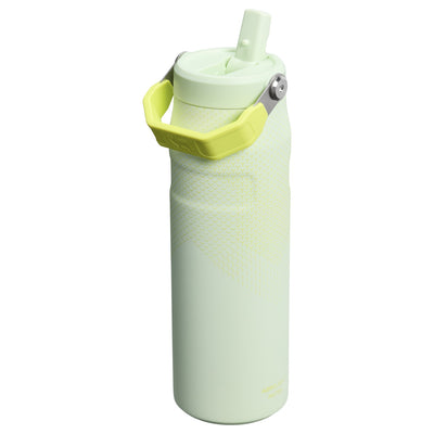 Garrafa Térmica Aerolight Flip Straw Stanley 710 ml Honeydew Hypergrip, vista lateral com tampa fechada