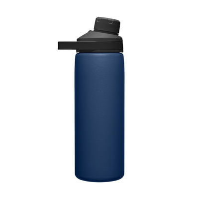Garrafa Térmica Camelbak Chute Mag 600 ml Azul Marinho, vista frontal com tampa fechada, foto 7 de 20