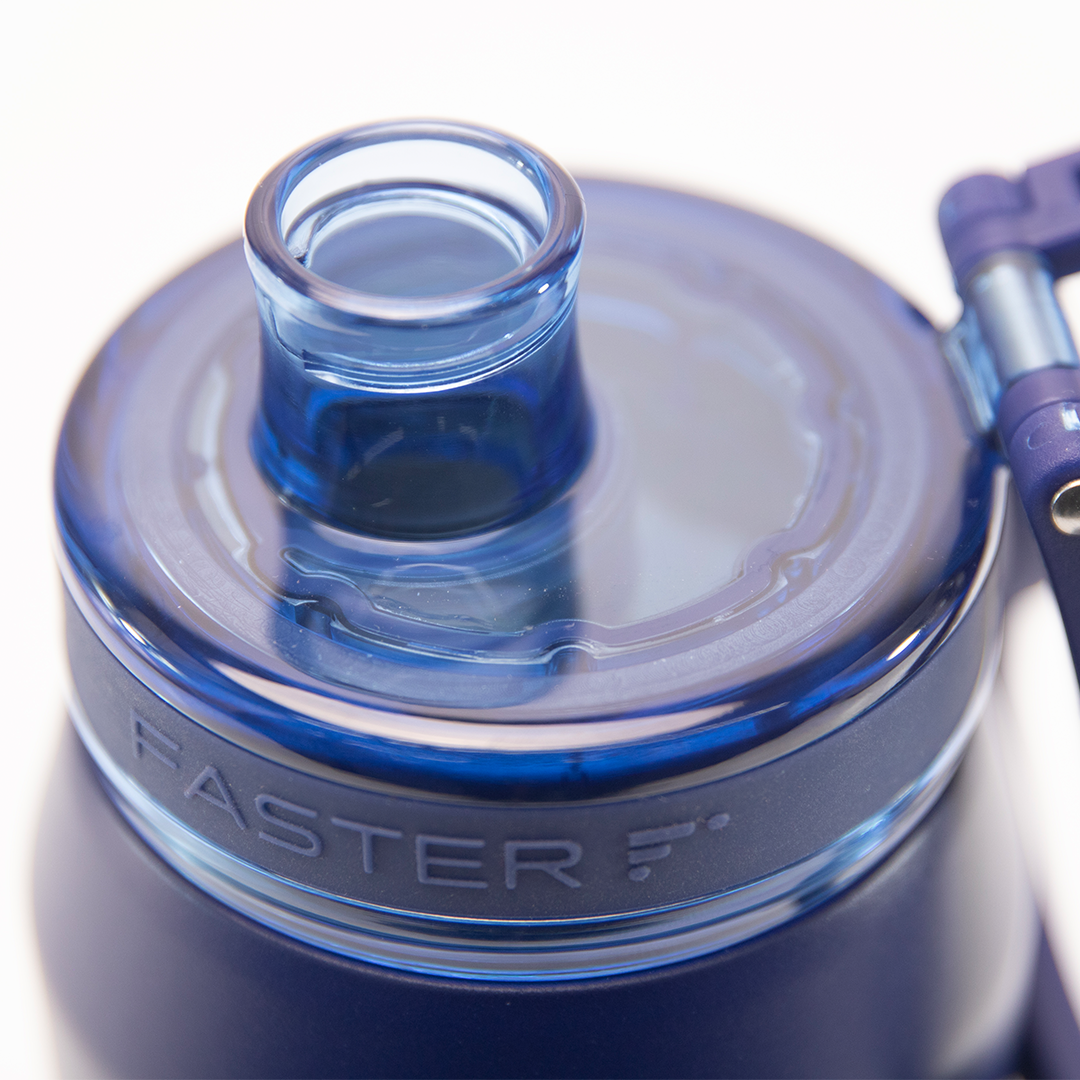 Garrafa térmica Faster Oásis 500ml na cor marinho