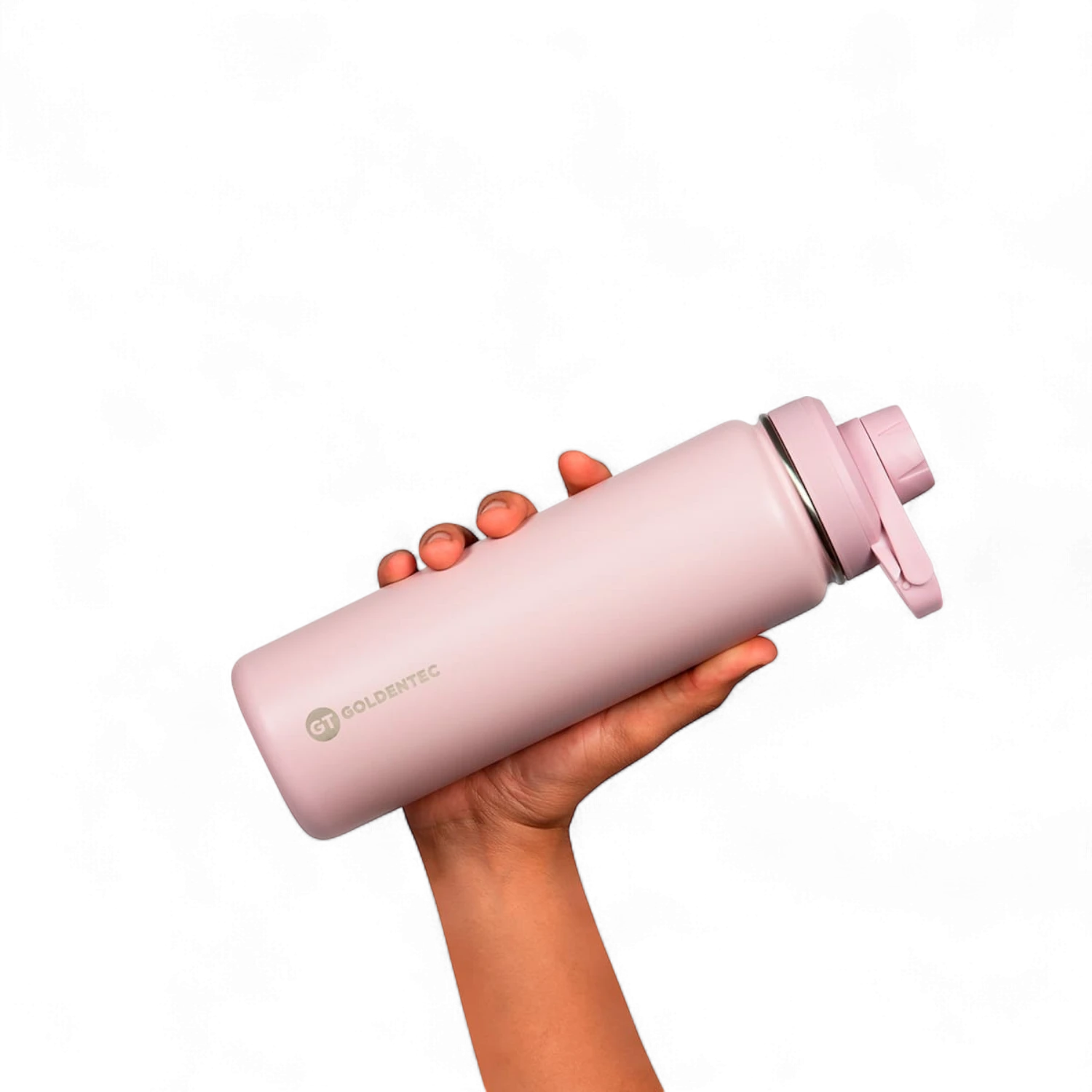 Garrafa Térmica Goldentec 750ml sendo segurada por uma mão, destaque para design elegante e durabilidade em aço inoxidável.