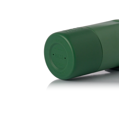 Garrafa Térmica Nexa 440 ml PACCO Verde Militar, vista da base com tampa fechada