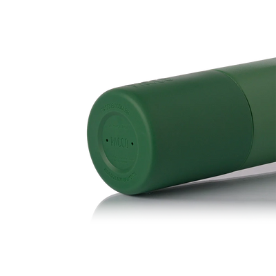 Garrafa térmica Nexa 600ml da PACCO na cor verde militar