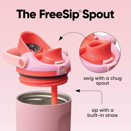 Detalhe do bico patenteado FreeSip da Garrafa Térmica Owala FreeSip Sway - 887ml, com canudo embutido e bocal para beber diretamente.