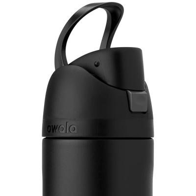 Garrafa térmica Owala FreeSip 710ml com design inteligente e funcionalidade dupla de beber.