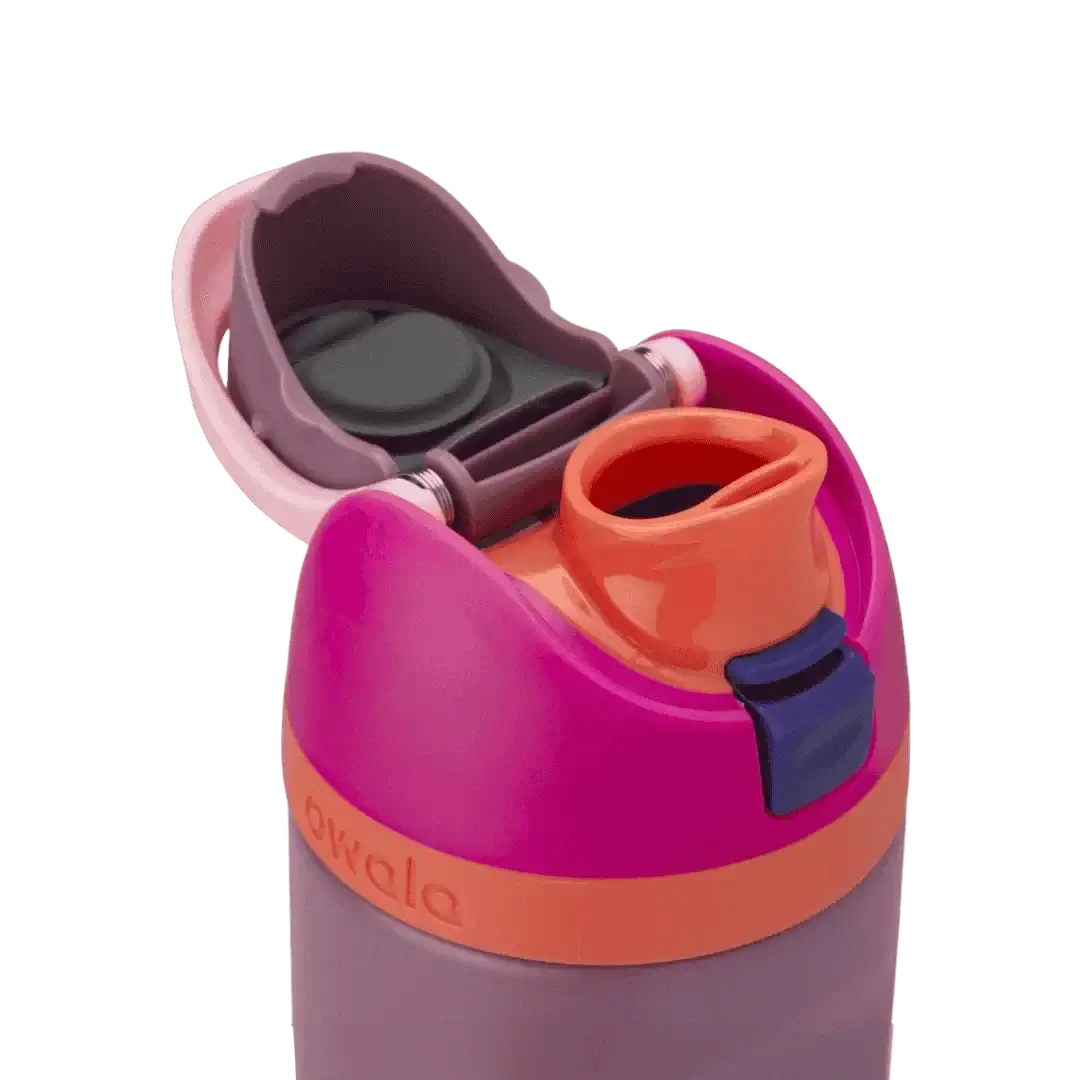 Garrafa Térmica Owala FreeSip - 710ml | 24oz com design moderno e bico FreeSip para duas formas de beber, vista da tampa aberta.