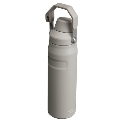 Garrafa Térmica Stanley Aerolight™ Fast Flow 710 ml Ash, vista frontal com tampa fechada, foto 41 de 141