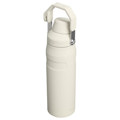 Garrafa Térmica Stanley Aerolight™ Fast Flow 710 ml Cream, vista frontal com tampa fechada, foto 88 de 141