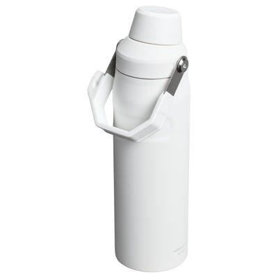 Garrafa Térmica Stanley Aerolight™ Fast Flow 710 ml Frost, vista frontal com tampa fechada, foto 85 de 141