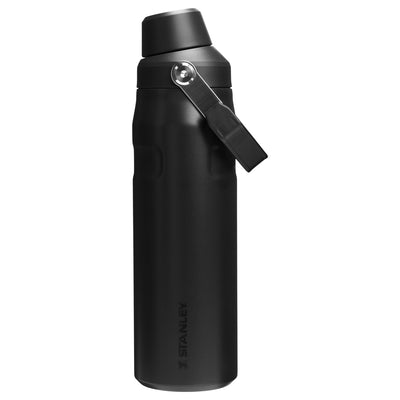Garrafa Térmica Stanley Aerolight™ Fast Flow 710 ml Matte Black, vista frontal com tampa fechada