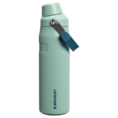 Garrafa Térmica Stanley Aerolight™ Fast Flow 710 ml Spring Green, vista frontal com tampa fechada