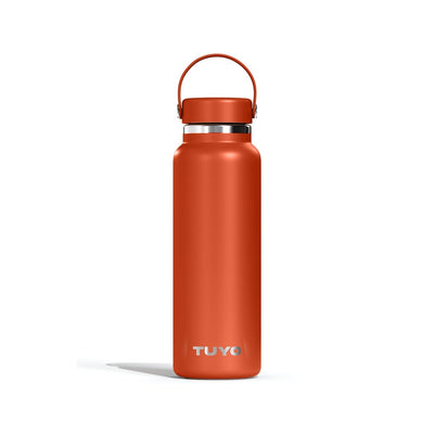 Garrafa Térmica Tuyo 1200 ml Terracota, vista frontal com tampa fechada