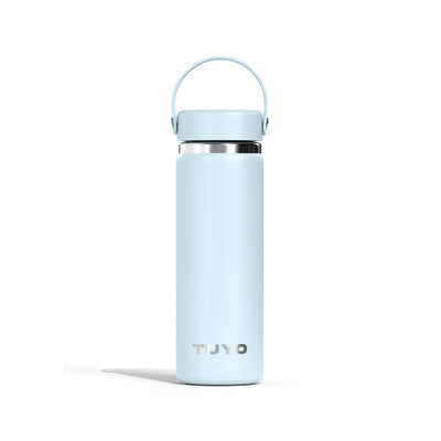 Garrafa Térmica Tuyo 600 ml Azul Névoa, vista frontal com tampa fechada