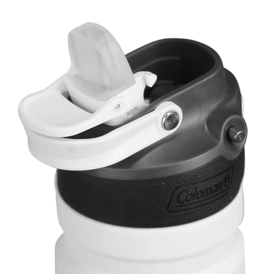 Close-up da tampa da Garrafa Térmica 709 ml Coleman com sistema FreeFlow AUTOSEAL® para alto desempenho térmico e praticidade.