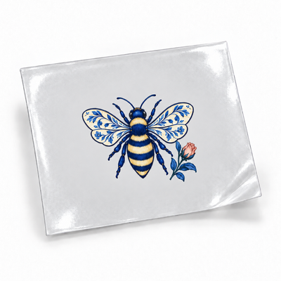 Porcelana Azul — Abelha — sticker UV DTF individual com verniz — apresentação