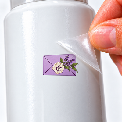 Lavanda Botânica — Carta — sticker UV DTF individual com verniz — detalhe de aplicação
