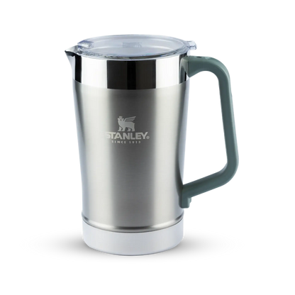 Jarra Térmica Pitcher Pitcher Stanley 1.9L em aço inox, ideal para manter bebidas geladas, com design elegante e alça robusta.