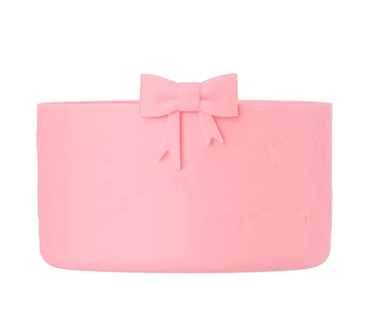 Protetor de Silicone - Laços: proteção eficaz para copos e garrafas; design de laços; absorve impactos e reduz ruídos com 3 mm de espessura.