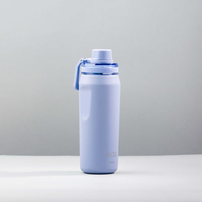 Garrafa Térmica PACCO Vyta 500ml em aço inoxidável, com isolamento a vácuo, apresentada em uma cor suave e design elegante.