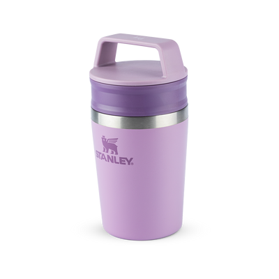 Mug Térmica Café Go  | 236ml lilás com isolamento a vácuo dupla parede, ideal para bebidas quentes. Praticidade e estilo em tamanho compacto.