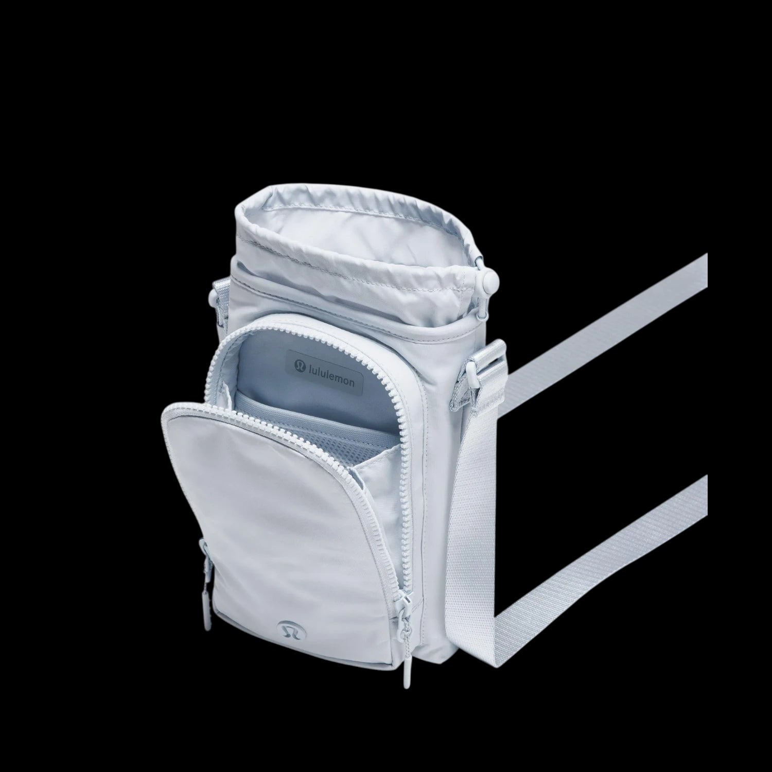 Bolsa para Garrafa Térmica - Cross Bottle Lululemon branca compacta e funcional, ideal para uso diário e atividades esportivas.