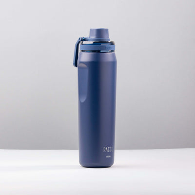 Garrafa Térmica PACCO Vyta 650ml em inox, design elegante e alto desempenho térmico, conserva bebidas quentes por 12h e frias por 24h.