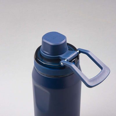 Garrafa Térmica PACCO Vyta 350ml azul, design moderno e tampa ergonômica em aço inox 18/10 para desempenho térmico superior.