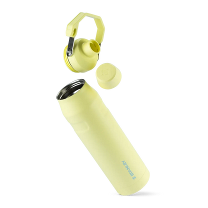 Garrafa Térmica Stanley Aerolight™ Fast Flow - 1,1L leve e resistente, em amarelo claro, ideal para hidratação em qualquer jornada.