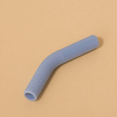 Ponteira de Silicone Eco Canudo PACCO em silicone azul para conforto ao beber, ideal para bebidas quentes ou frias, compacta e leve.