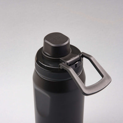 Garrafa Térmica PACCO Vyta 350ml em aço inox, destacando design moderno e desempenho térmico ideal para uso diário e viagens.