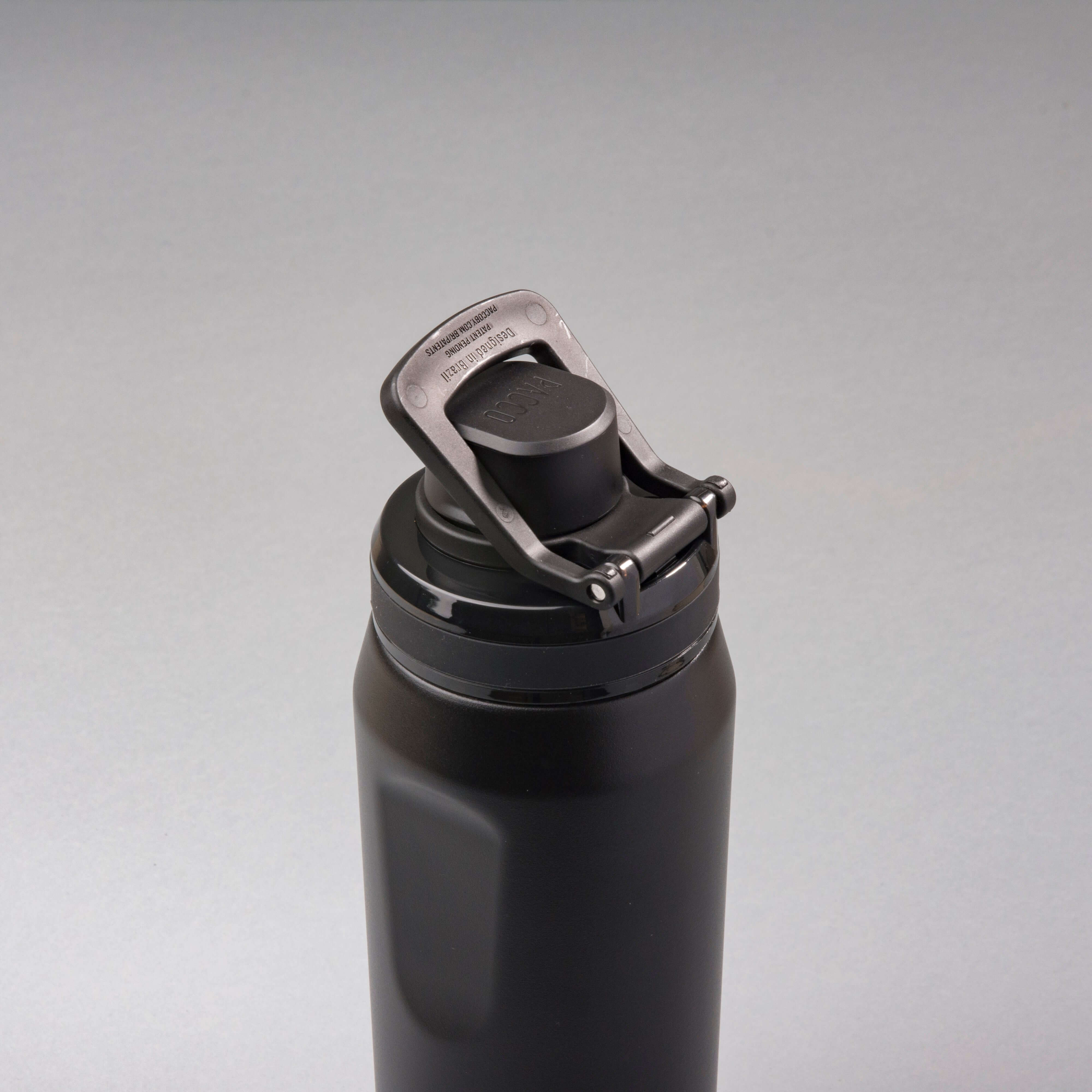 Garrafa Térmica PACCO Vyta 500ml preta em aço inox, design sofisticado.