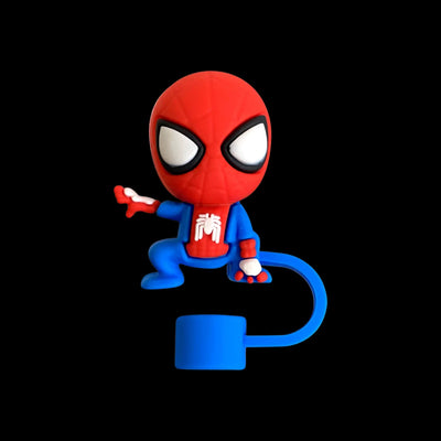 Protetor de Canudo Quencher - Variados com design de super-herói em silicone azul e vermelho