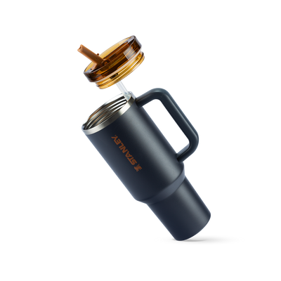 Copo Quencher Protour Stanley | 1,18L com tecnologia Flip Straw ProTour e vedação total, ideal para hidratação diária.