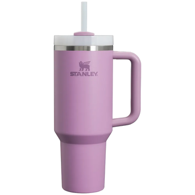 Copo Quencher Stanley 1,18L roxo com alça ergonômica e tampa FlowState para hidratação prática e estilo diário.