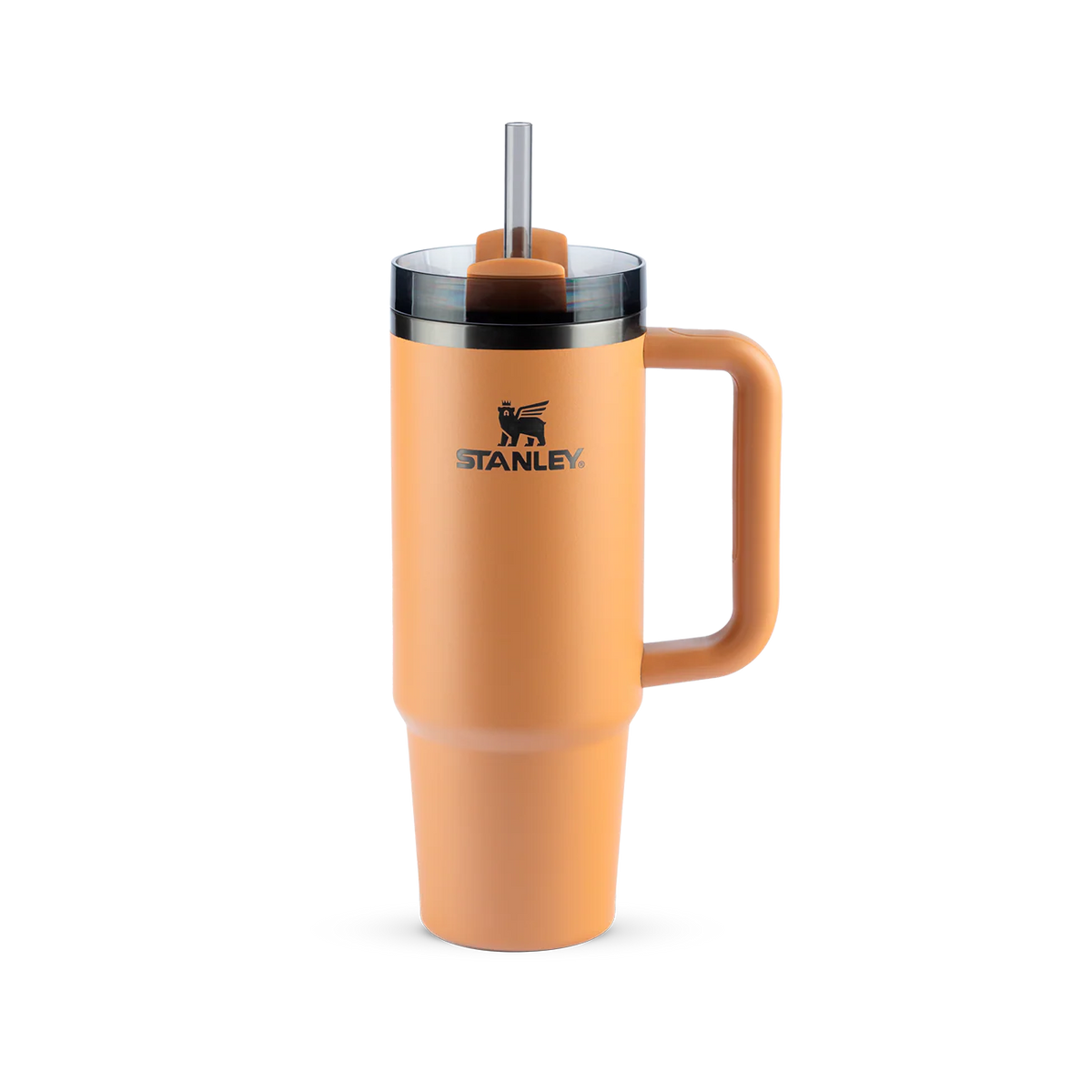 Copo Quencher Stanley 887ml laranja com alça ergonômica e tampa de 3 posições, mantém bebidas geladas por até 40 horas.