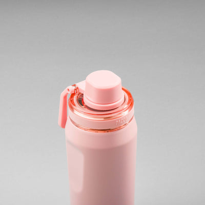 Garrafa Térmica PACCO Vyta 500ml rosa, com tampa moderna e design compacto, fabricada em aço inoxidável, ideal para bebidas quentes e frias.